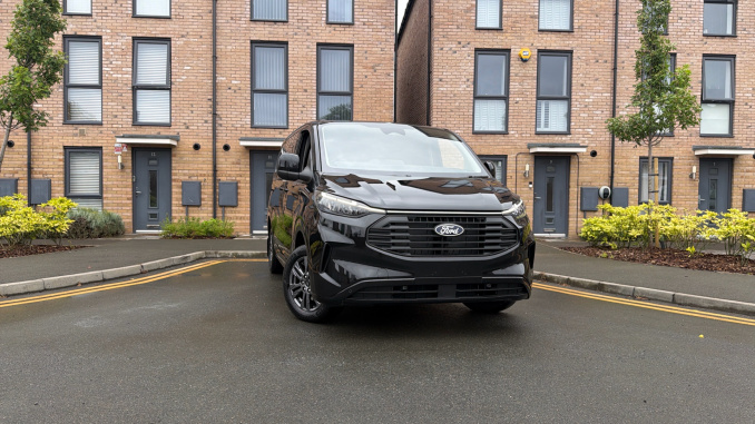 Ford Transit Custom 320 L1 Diesel Fwd 2.0 EcoBlue 136ps H1 Double Cab Van Limited - Image 33